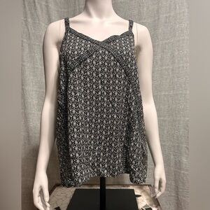 Maurices Women's Black Floral Tank